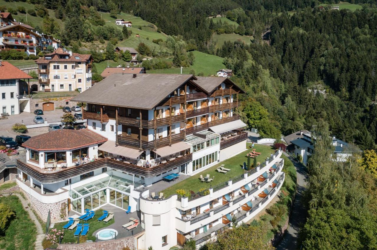 Hotel Ueberbacher Laion Exterior photo